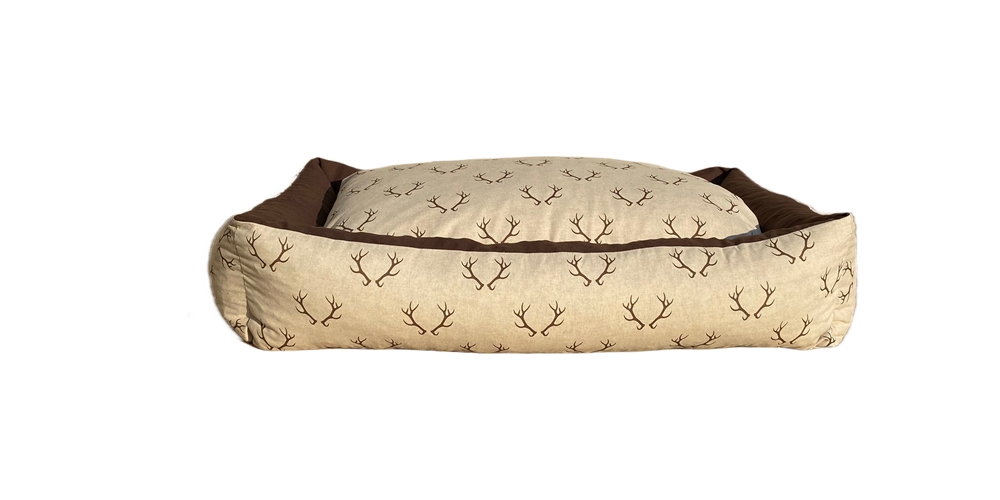 CLUB Bed