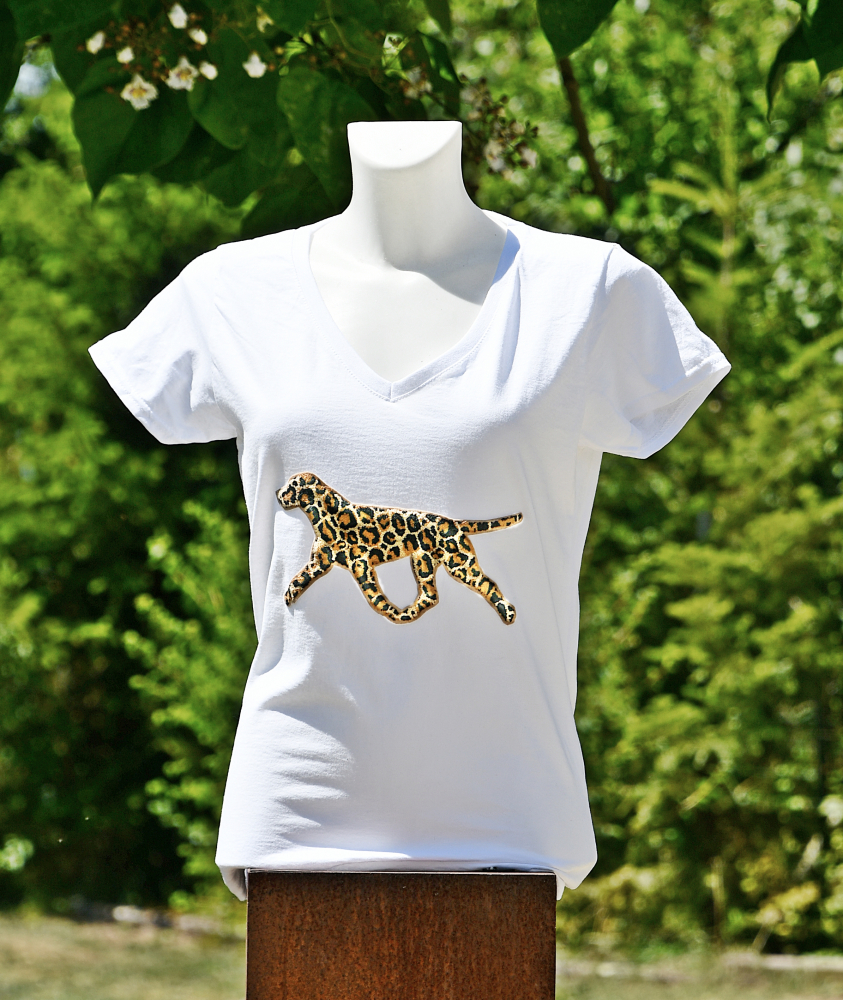 T-Shirt "LEO" on the move